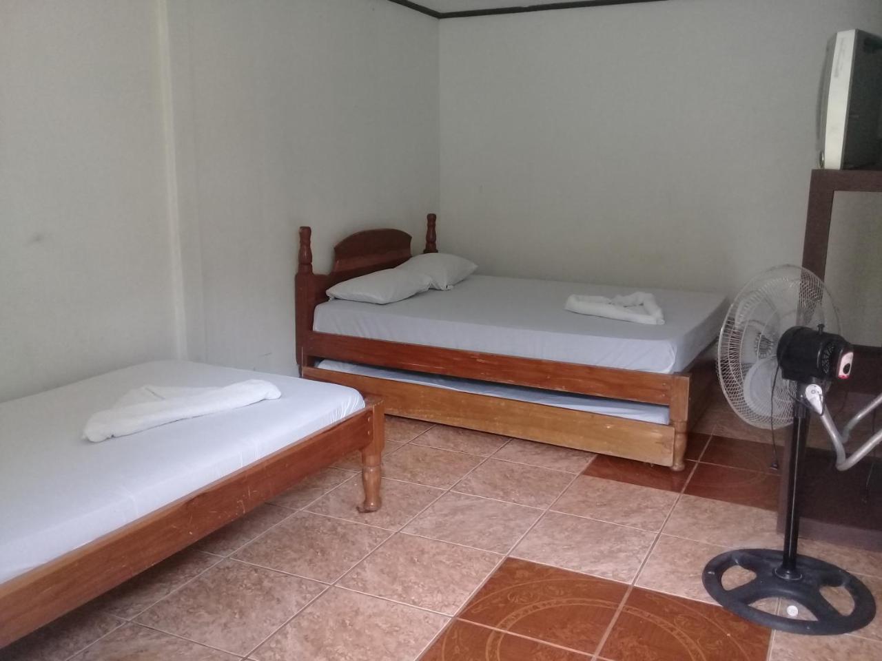 Hostel Orozco - Costa Rica Río Cuarto Εξωτερικό φωτογραφία