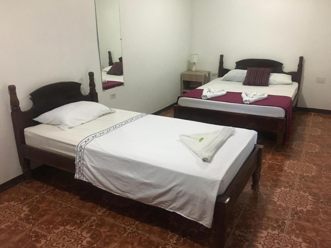 Hostel Orozco - Costa Rica Río Cuarto Εξωτερικό φωτογραφία